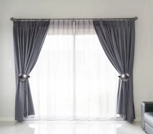 Read more about the article Affordable Curtain Rail in Dubai: Style, Function & Savings