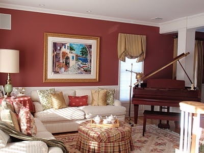 Grand Living Room Walls